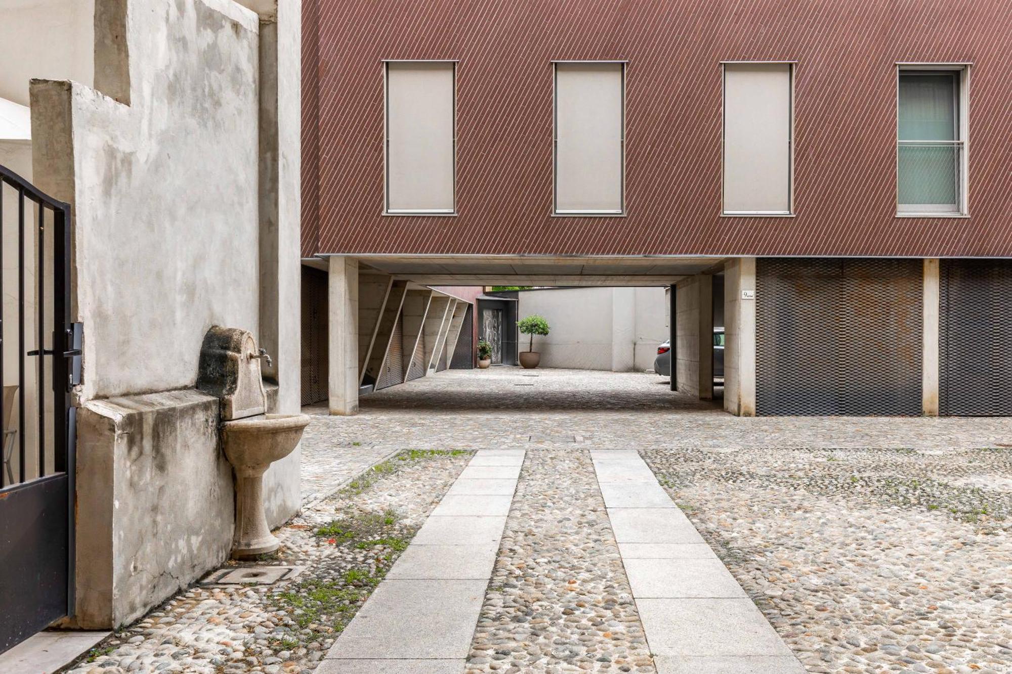 Apartament Nam House & Posto Auto Mediolan Zewnętrze zdjęcie